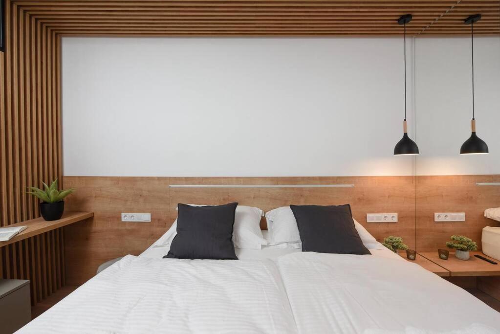 Fux Penthouse Whirlpool Meerblick Zadar Exterior photo